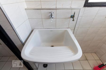 Apartamento à venda com 59m², 2 quartos e 1 vagaÁrea de Serviço