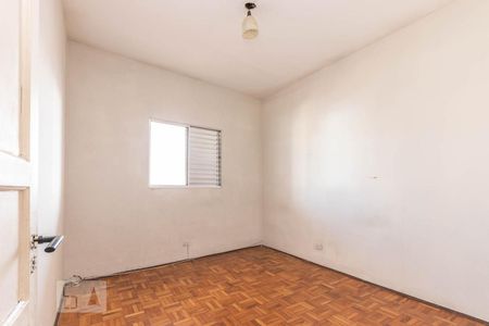 Quarto 1 de apartamento para alugar com 2 quartos, 75m² em Vila Talarico, São Paulo