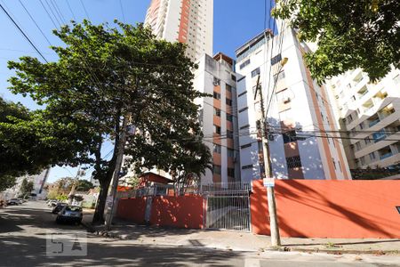 Apartamento à venda com 38m², 1 quarto e 1 vaga Apartamento à venda com 38m², 1 quarto e 1 vagaFachada