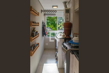 Apartamento à venda com 53m², 2 quartos e 1 vagaCozinha e área de serviço 