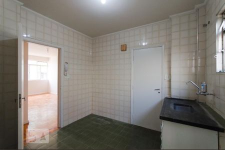 Cozinha de apartamento para alugar com 2 quartos, 90m² em Santa Cecília, São Paulo