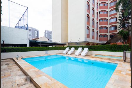 Apartamento à venda com 68m², 2 quartos e 1 vagaPiscina