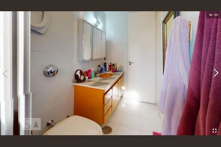 Apartamento à venda com 68m², 2 quartos e 1 vaga Apartamento à venda com 68m², 2 quartos e 1 vagaBanheiro Social