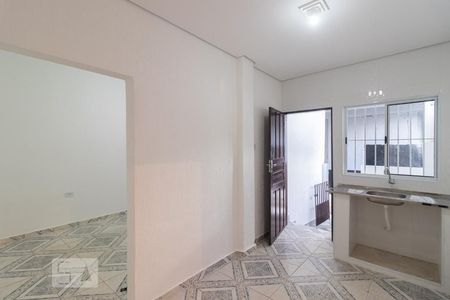 Cozinha de casa de condomínio para alugar com 1 quarto, 43m² em Vila Ré, São Paulo
