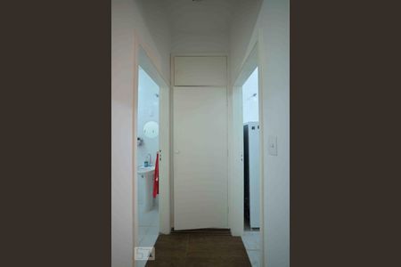 Armario COrredor de kitnet/studio à venda com 1 quarto, 34m² em Liberdade, São Paulo