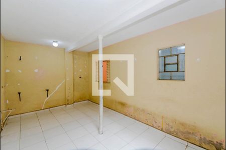 Casa à venda com 137m², 2 quartos e 1 vagaÁrea de Serviço