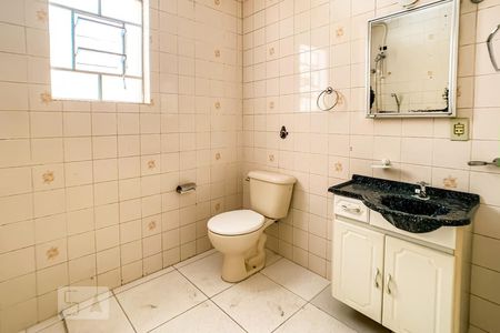 Banheiro de casa para alugar com 2 quartos, 137m² em Vila Rosália, Guarulhos