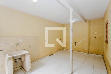 Casa à venda com 137m², 2 quartos e 1 vagaÁrea de Serviço