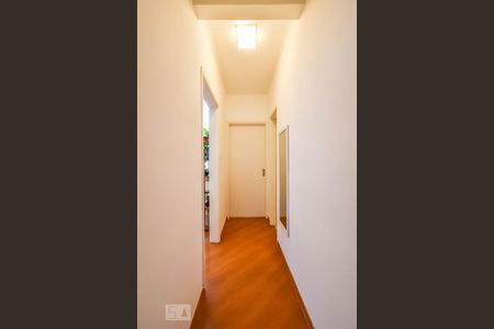 Hall de apartamento à venda com 2 quartos, 70m² em Pinheiros, São Paulo