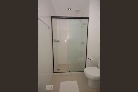 Apartamento para alugar com 80m², 2 quartos e 1 vaga Apartamento para alugar com 80m², 2 quartos e 1 vagaBanheiro Social