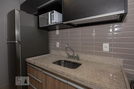 Apartamento para alugar com 80m², 2 quartos e 1 vaga Apartamento para alugar com 80m², 2 quartos e 1 vagaCozinha e Área de Serviço