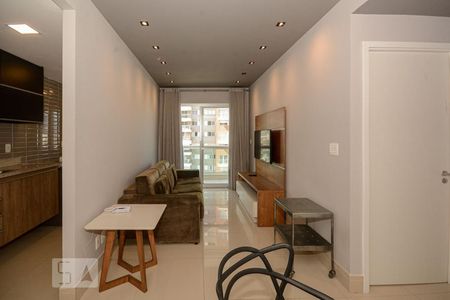Sala de apartamento para alugar com 2 quartos, 80m² em Jacarepaguá, Rio de Janeiro