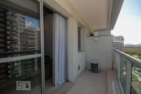 Varanda Sala de apartamento para alugar com 2 quartos, 80m² em Jacarepaguá, Rio de Janeiro