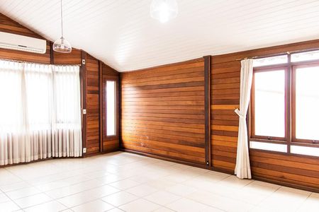 Sala de casa de condomínio para alugar com 3 quartos, 360m² em Paquetá, Belo Horizonte