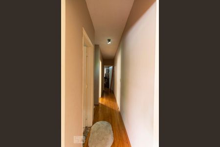 Corredor de casa à venda com 3 quartos, 110m² em Bosque da Saúde, São Paulo