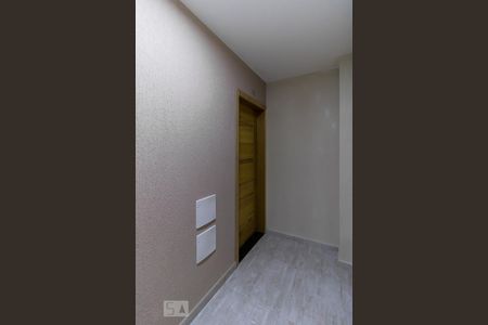 Apartamento para alugar com 45m², 2 quartos e 1 vaga Apartamento para alugar com 45m², 2 quartos e 1 vagaFrente