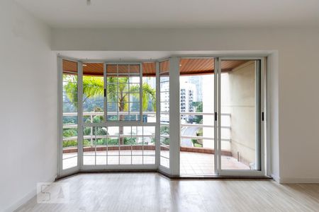 Sala de apartamento à venda com 1 quarto, 50m² em Morumbi, São Paulo