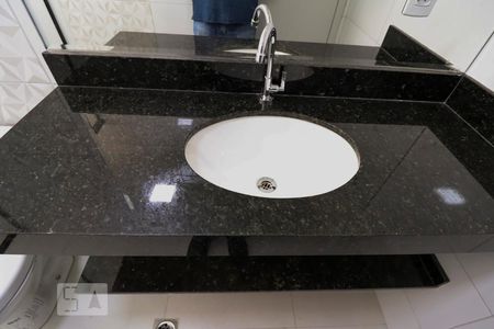 Apartamento para alugar com 160m², 4 quartos e 2 vagasBanheiro da Quarto Suíte 3