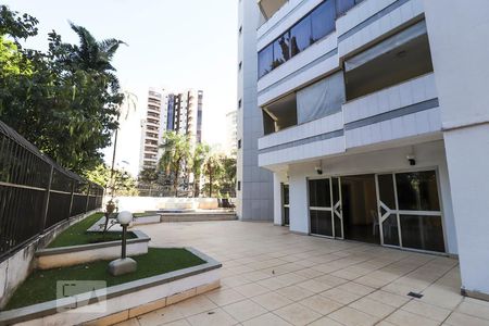 Apartamento para alugar com 160m², 4 quartos e 2 vagasÁrea comum