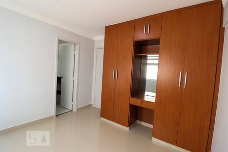 Apartamento para alugar com 160m², 4 quartos e 2 vagasQuarto Suíte 3
