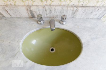 Banheiro Social de casa à venda com 2 quartos, 300m² em Vila Parque Jabaquara, São Paulo