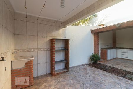 Casa para alugar com 142m², 3 quartos e 3 vagasÁrea de Serviço