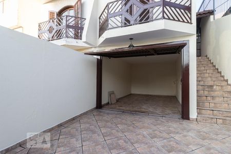 Casa para alugar com 142m², 3 quartos e 3 vagasGaragem