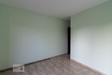Casa para alugar com 142m², 3 quartos e 3 vagasSuite