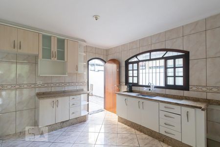 Casa para alugar com 142m², 3 quartos e 3 vagasCozinha