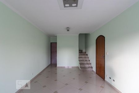 Sala de casa para alugar com 3 quartos, 142m² em Vila Feliz, São Paulo