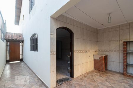 Casa para alugar com 142m², 3 quartos e 3 vagasÁrea de Serviço