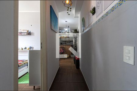 corredor para os comodos_2 de apartamento à venda com 2 quartos, 48m² em Vila Caraguatá, São Paulo