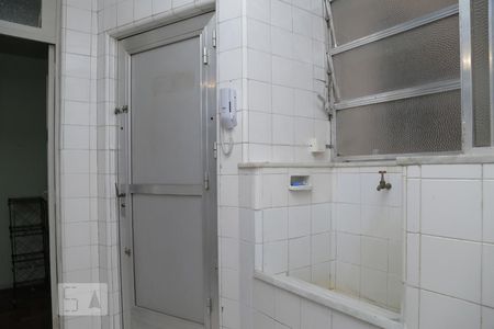 Apartamento à venda com 102m², 3 quartos e sem vagaarea de serviço