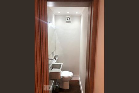 lavabo de apartamento à venda com 3 quartos, 135m² em Real Parque, São Paulo