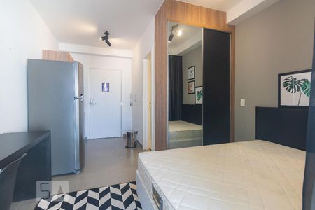 Sala/Quarto de apartamento à venda com 1 quarto, 29m² em Vila Cordeiro, São Paulo