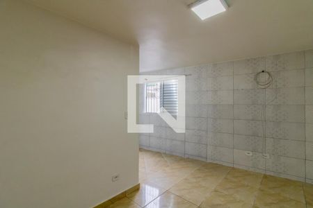 Sala/Quarto de casa para alugar com 1 quarto, 35m² em Jardim Munhoz, Guarulhos