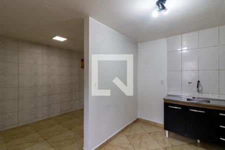Cozinha de casa para alugar com 1 quarto, 35m² em Jardim Munhoz, Guarulhos