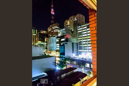 Vista da Sala de apartamento para alugar com 2 quartos, 135m² em Consolação, São Paulo