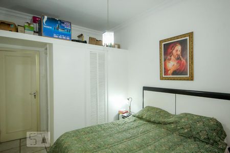 Apartamento à venda com 120m², 3 quartos e sem vagaQuarto 2 - Suite