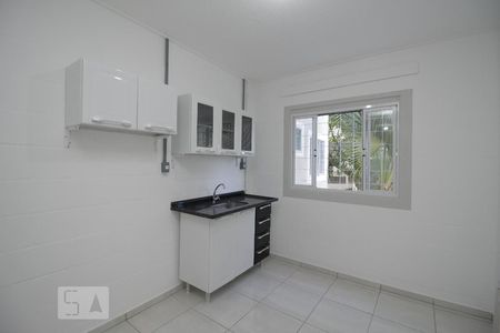 Cozinha de apartamento para alugar com 1 quarto, 32m² em Marechal Rondon, Canoas