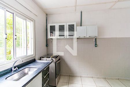 Sala/Cozinha de apartamento para alugar com 1 quarto, 34m² em Marechal Rondon, Canoas