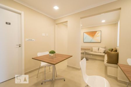 Apartamento à venda com 40m², 2 quartos e sem vagaÁrea comum