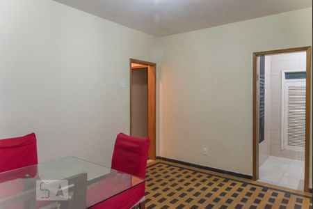 Casa à venda com 235m², 4 quartos e 1 vagaSala de Jantar