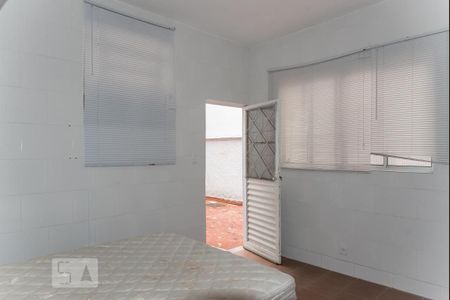 Casa à venda com 235m², 4 quartos e 1 vagaQuarto externo 1