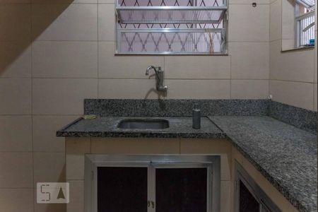 Casa à venda com 235m², 4 quartos e 1 vagaCozinha 