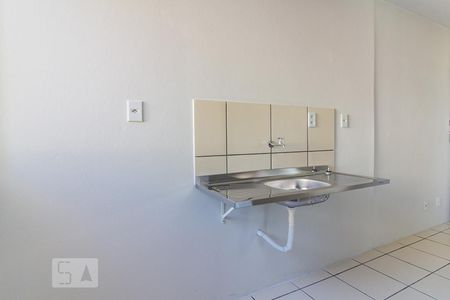 cozinha de apartamento para alugar com 2 quartos, 44m² em Glória, Porto Alegre