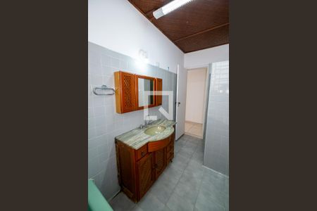 Apartamento para alugar com 120m², 3 quartos e sem vagaBanheiro Corredor