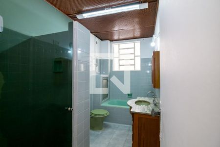 Apartamento para alugar com 120m², 3 quartos e sem vagaBanheiro Corredor