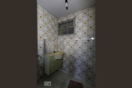 Banheiro de kitnet/studio à venda com 1 quarto, 32m² em Aclimação, São Paulo