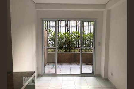 Sala de apartamento para alugar com 2 quartos, 55m² em Jardim Ampliação, São Paulo